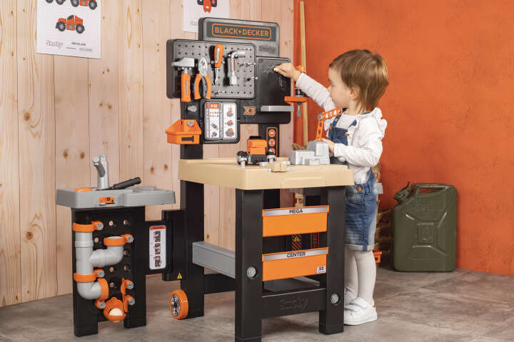 Smoby Werkbank Black + Decker Mega Center